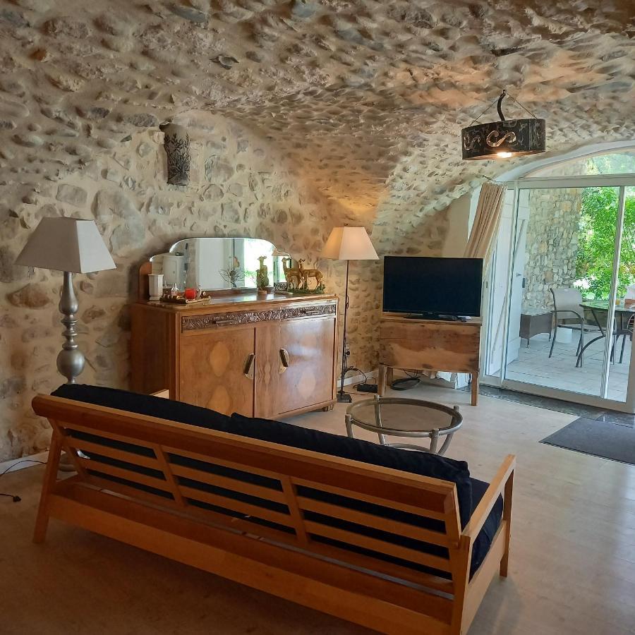 Chambres D'Hote Les Jardins De Prasserat Vallon-Pont-d'Arc Luaran gambar