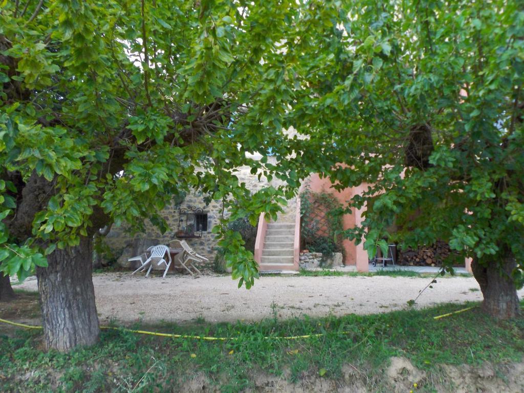 Chambres D'Hote Les Jardins De Prasserat Vallon-Pont-d'Arc Bilik gambar